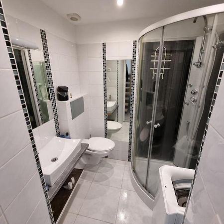 T2 Chaleureux Et Fonctionnel Avec Climatisation Villa Драгинян Екстериор снимка